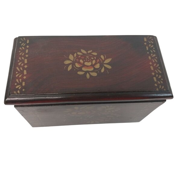 Vintage Handcrafted Wooden Footed Keepsake Box With Floral Painted Design - Picture 2 of 8